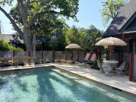 the escape: king bedroom w/pool, hot tub access - Image 2